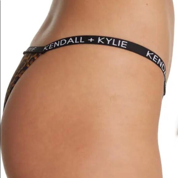 NWT! Kendall & Kylie Animal Print Logo Tape Bikini size XL - Picture 11 of 12